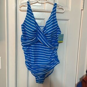 NWT Bal Harbor Women’s One Piece. Swimsuit. Blue w/white stripes. Size 20.